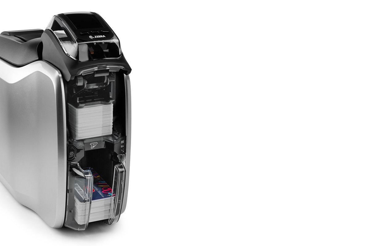 Zebra ZC300: uscita delle card personalizzate